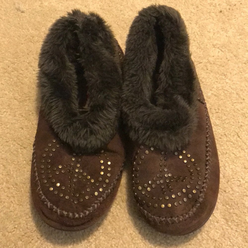 Lucky Brand slippers